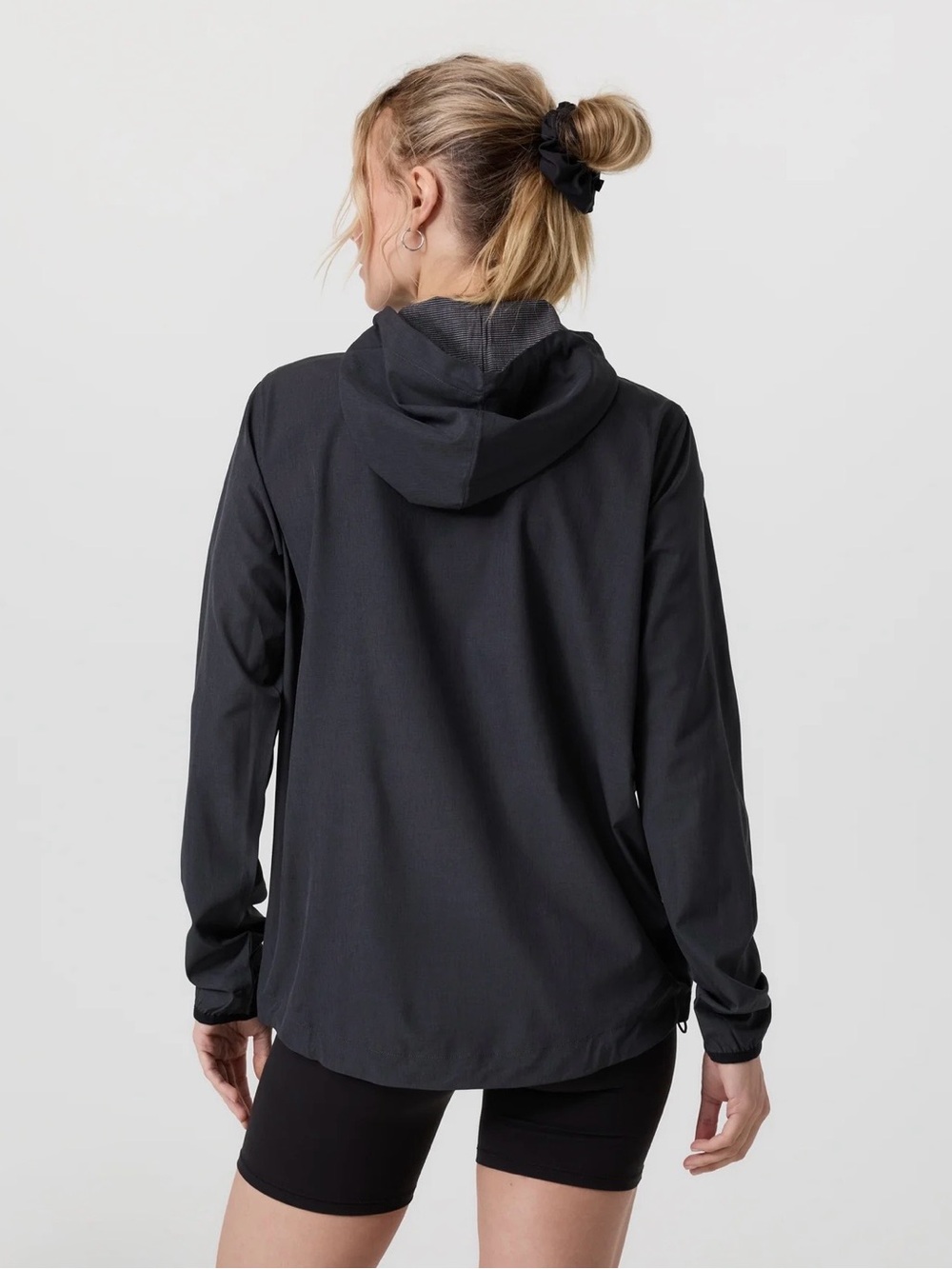Vuori Women’s Outdoor Trainer Shell Jacket Black Heather Hooded Full Zip - Picture 3 of 6